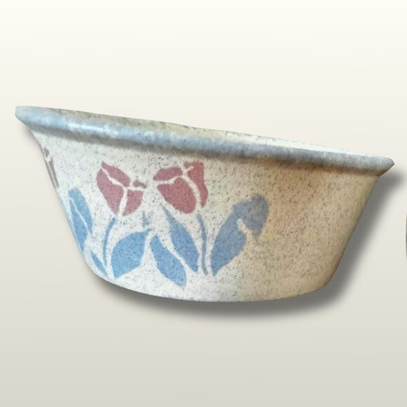Vintage Tulip Serving Bowl | Speckled Ceramic Floral Kitchen | 1980s Farmhouse - Picture 9 of 9